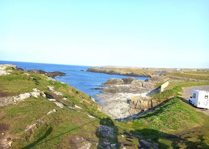 Amazing Beach House, Sleeps 8, Pet Friendly