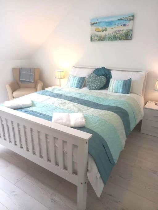 Holiday home Amazing House, Sleeps 8, Pet Friendly Trearddur