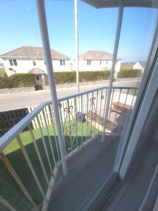 Amazing House, Sleeps 8, Pet Friendly * Trearddur