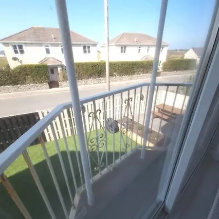 Amazing Beach House, Sleeps 8, Pet Friendly Trearddur Exterior foto