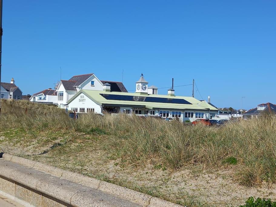 Amazing House, Sleeps 8, Pet Friendly Vakantiehuis Trearddur